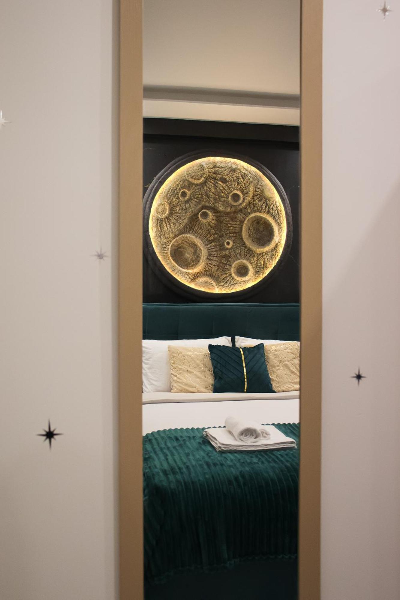 Moon Haven Near Acropolis With 100mbps Wifi Apartment *