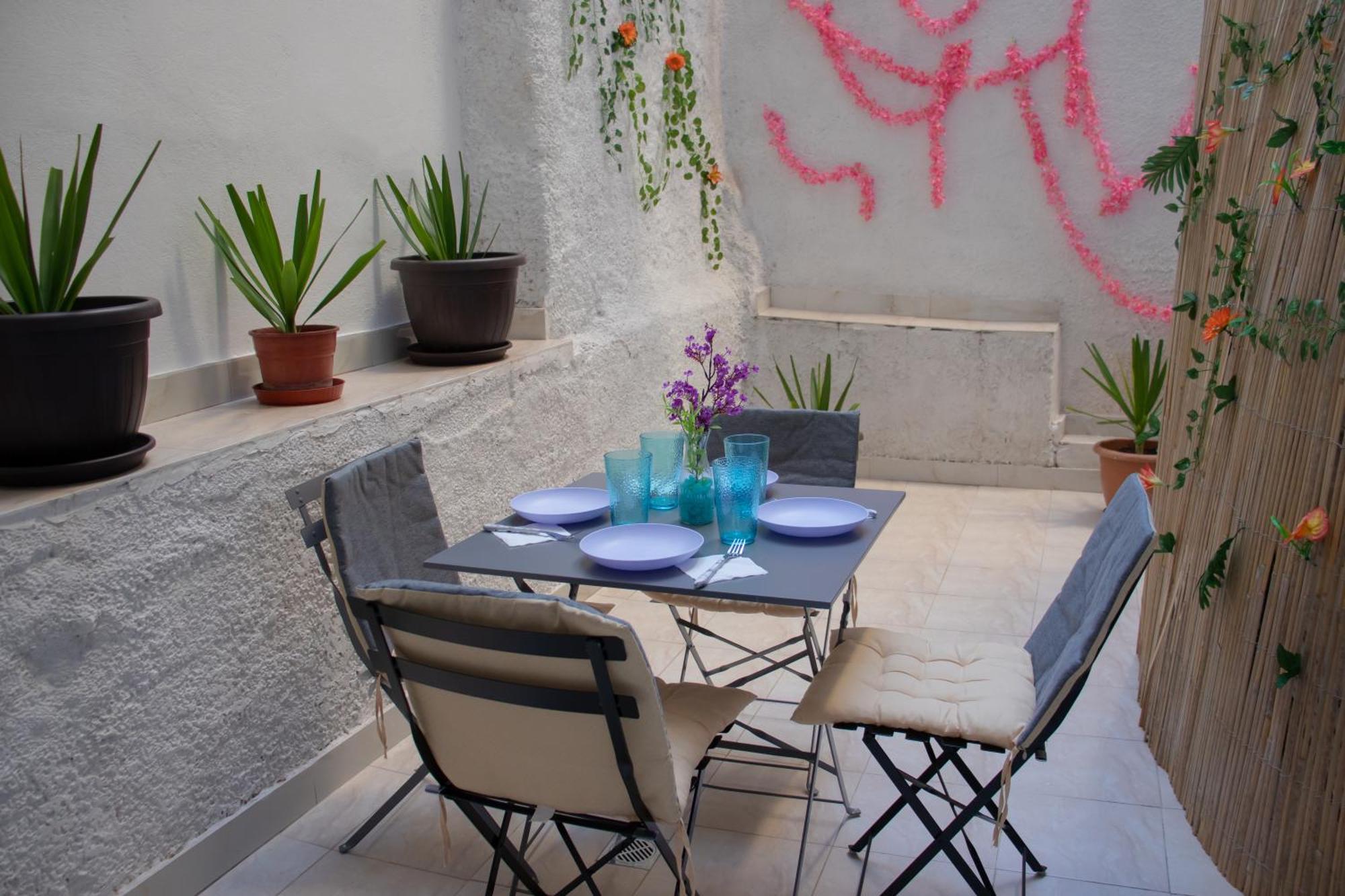 Moon Haven Near Acropolis With 100mbps Wifi