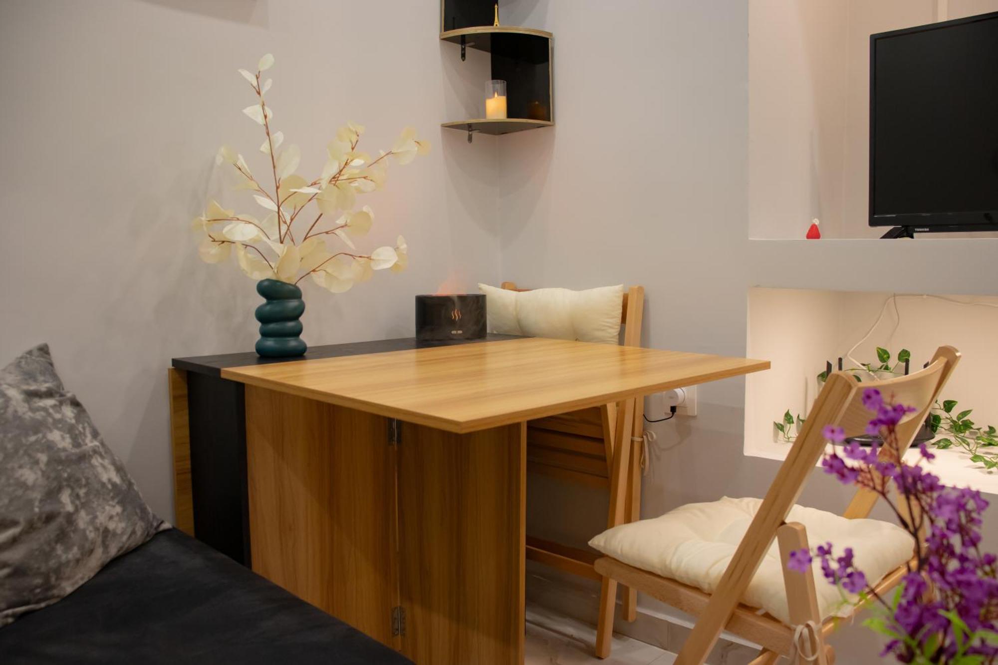 Apartment Moon Haven Near Acropolis With 100mbps Wifi Athens